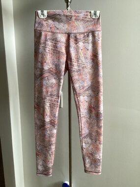 Pink swirl print leggings